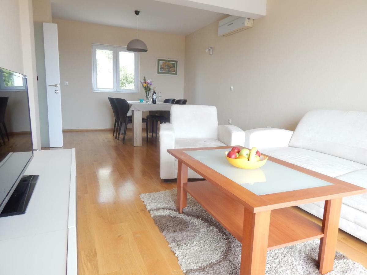 Karlo Apartmán Makarská